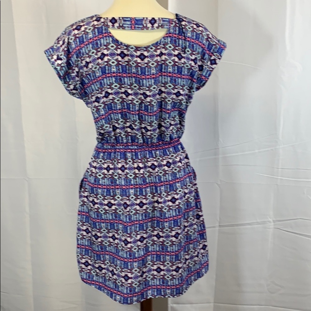 🎉Pink Republic Dress with pockets capped sleeve - Picture 5 of 6